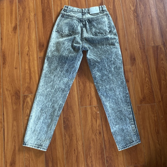 Vintage Acid Wash High Rise Denim Jeans - Picture 5 of 8